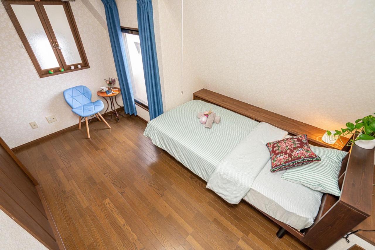 Apartamento 台東区寝室4つと広々吹き抜けリビングのメゾネットタイプのお家 *